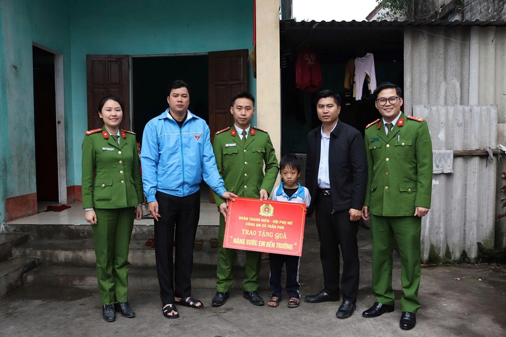 Công an xã Trần Phú: Hiện thực hóa phong trào thi đua “Ba Nhất” từ những hoạt động cụ thể, thiết thực